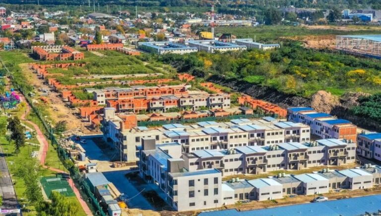 San Fernando: tras el abandono de Nación, avanzan con las obras en 92 viviendas reactivadas por el municipio
