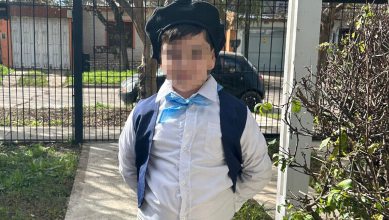 El drama de Bastian Jerez: cómo está el chico que ya fue operado 11 veces desde enero y necesita ayuda