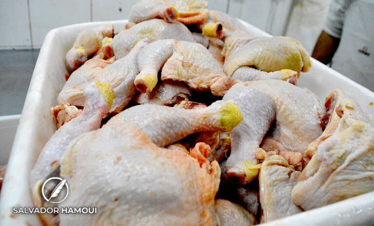 Con el consumo de carne vacuna por el piso, se registraron aumentos en los precios del cerdo y pollo