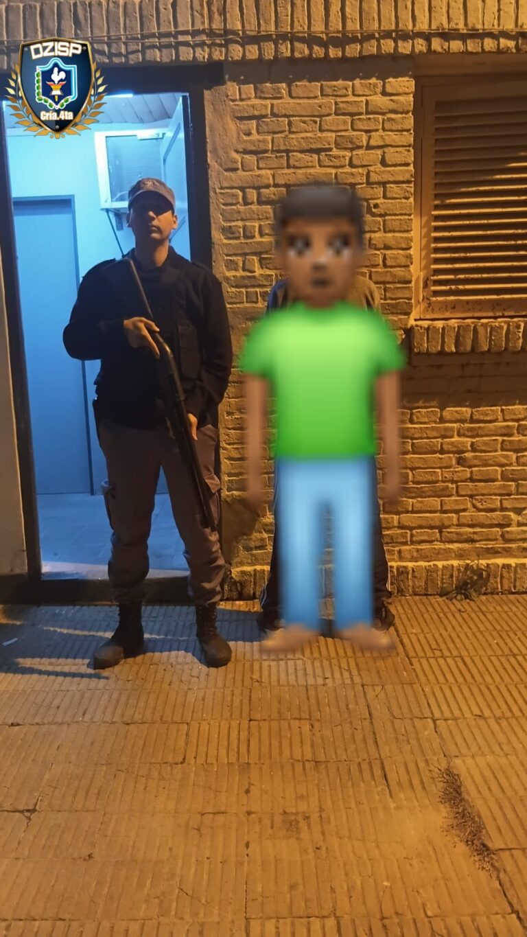 🔴 POLICIALES | Demoraron a un adolescente acusado de intentar ingresar a una vivienda del barrio Solidario