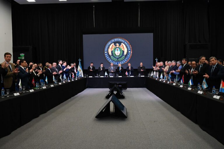 🔴 PROVINCIALES | Chaco será sede del próximo Consejo Regional de Seguridad tras la participación de Matkovich en el Consejo de Seguridad Interior