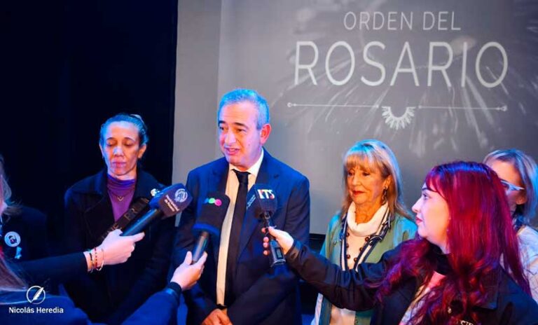 Voluntarias del Vilela, Carrasco y Roque Sáenz Peña fueron reconocidos con la Orden del Rosario
