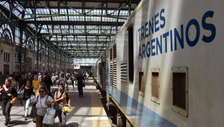 Ya venden pasajes de tren a Mar del Plata para vacaciones de invierno: precios, horarios y cómo ir con mascotas
