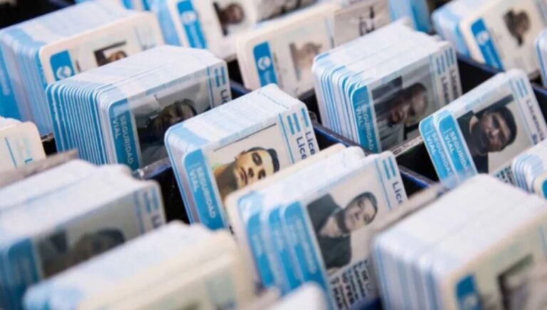 Cambia la licencia de conducir en Buenos Aires: a quiénes afecta la modificación que implementó la Provincia