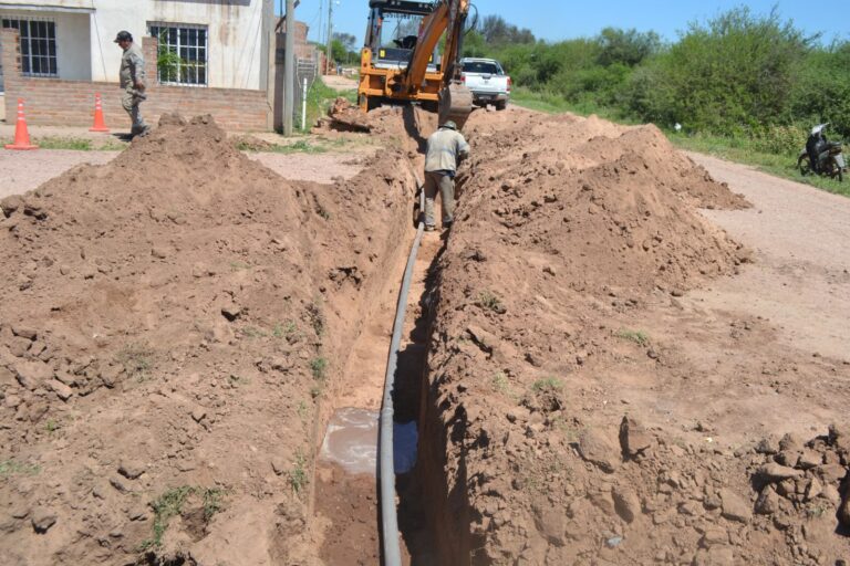 🔴 PROVINCIALES | Los Frentones: Sameep avanza con la extensión del servicio de agua potable
