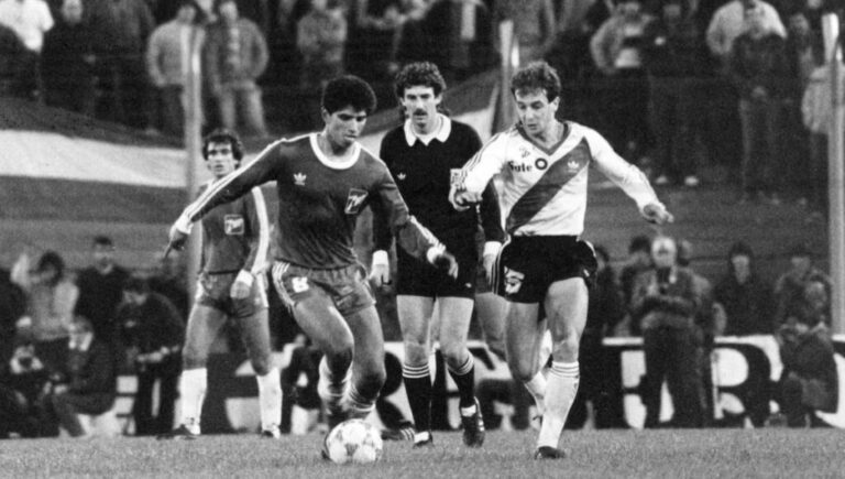 La historia detrás de un duelo de época: River, Argentinos Juniors y un cruce que tuvo siete campeones del mundo