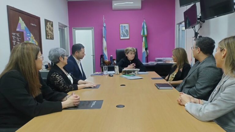 🔴 PROVINCIALES | Educación y la Universidad de la Cuenca del Plata fortalecen su trabajo conjunto