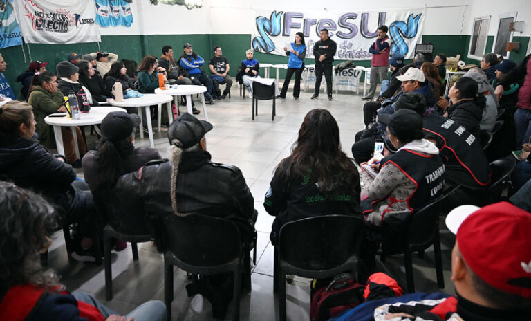 El FreSU reunió a organizaciones sindicales y sociales y definió profundizar el plan de lucha