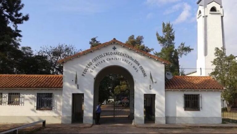 Previo a la visita de León XIV, el Cottolengo Don Orione reclama una deuda millonaria por medicamentos e insumos