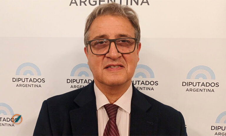Grave: Falcone pide revisar el protocolo militar del proyecto de Defensa de la Soberanía, «incluye medidas militares»