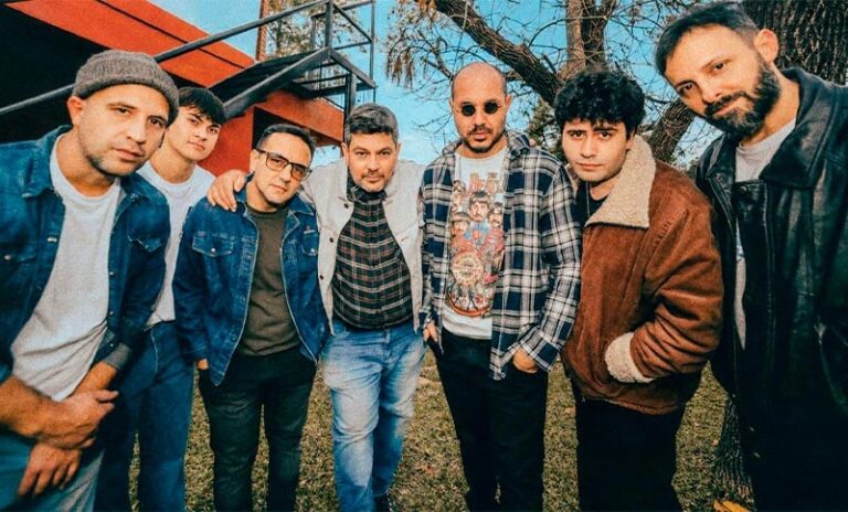 Viaje del pasado a la actualidad con Liverbird que presenta “Gen Beatle” en Rosario