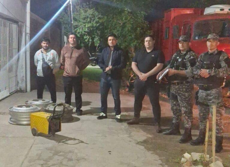 🔴 POLICIALES | Investigaban un robo en Sáenz Peña y recuperaron una soldadora y tres llantas de camión